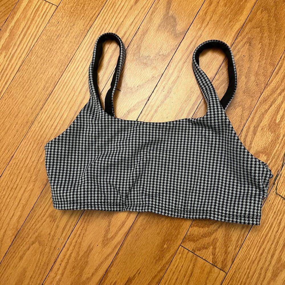 Alo micro houndstooth sport bra size M